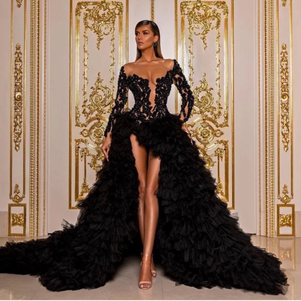 Elegant Black Long Sleeve Evening Dress